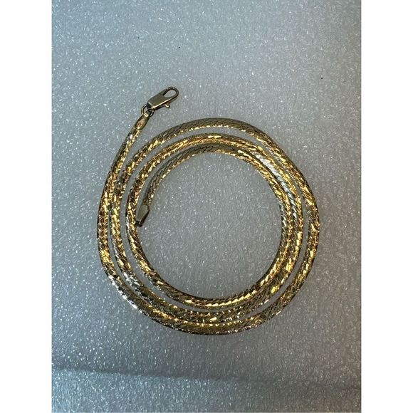 14K Yellow Gold Italy Herringbone Necklace 18” - Picture 2 of 6